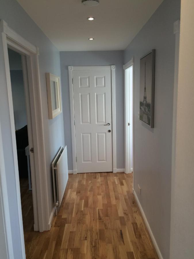 Flat Three, 212 Eaglesham Road, East Kilbride, Glasgow מראה חיצוני תמונה